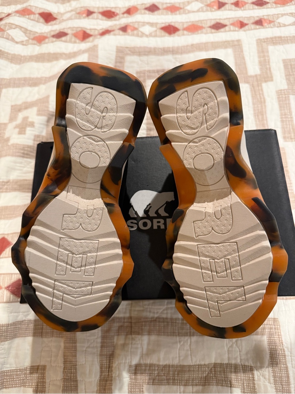 Sorel Kinetic Impact II Sneakers - Size 7 - Picture 2 of 8